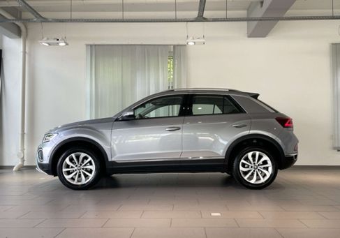 Volkswagen T-Roc, 2024 3