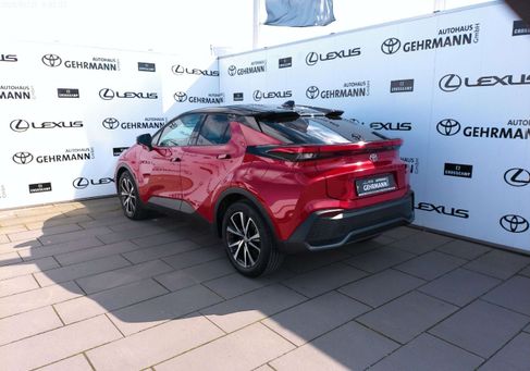 Toyota C-HR, 2024 3