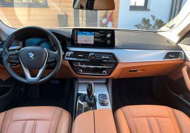 BMW 518, 2021