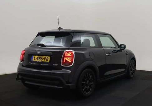 MINI ONE, 2021 3