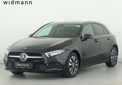 Mercedes-Benz A 180, 2022