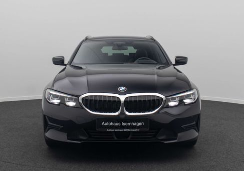 BMW 320, 2020