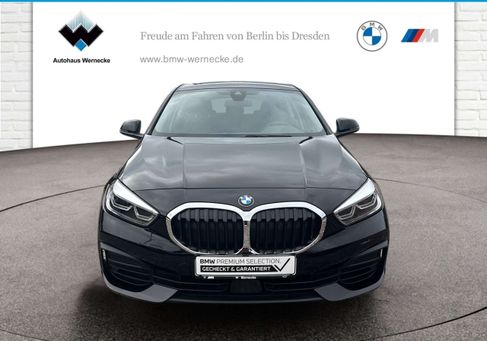 BMW 118, 2023
