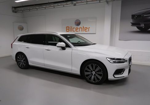 Volvo V60, 2022 3