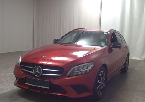 Mercedes-Benz C 200, 2021