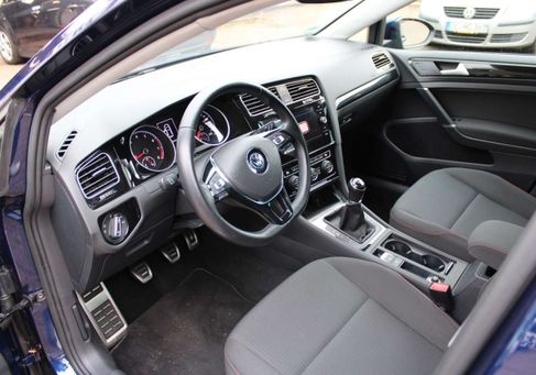 Volkswagen Golf, 2018 3