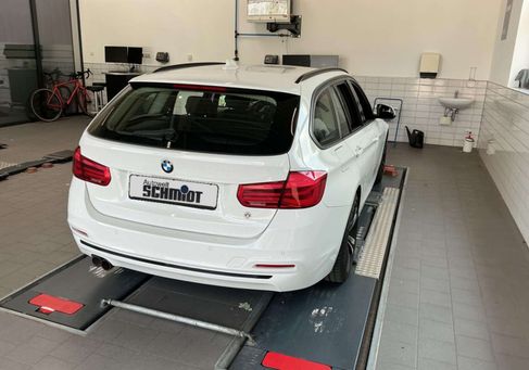 BMW 330, 2018