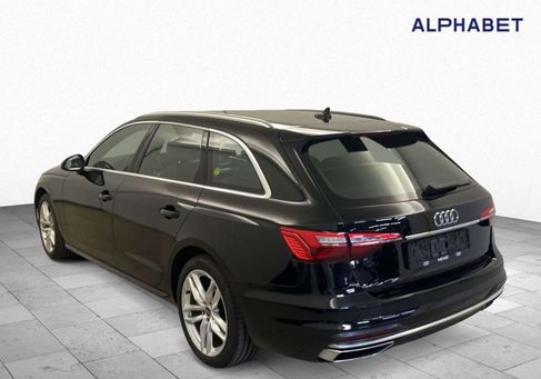 Audi A4, 2022 2