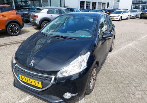 Peugeot 208, 2014