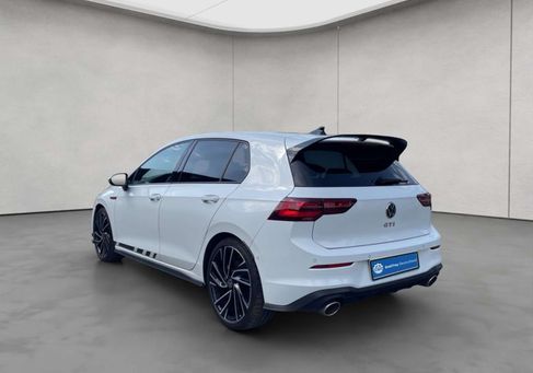 Volkswagen Golf, 2021 3