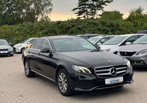 Mercedes-Benz E 200, 2017
