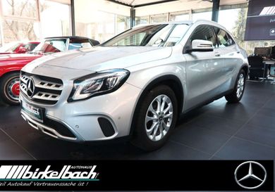 Mercedes-Benz GLA 180, 2017