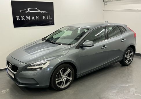 Volvo V40, 2018