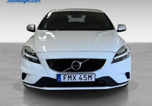 Volvo V40, 2019