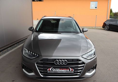 Audi A4, 2022