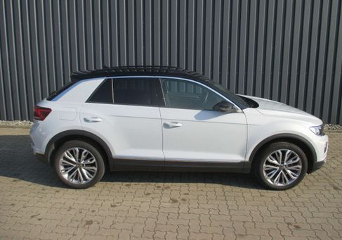 Volkswagen T-Roc, 2022