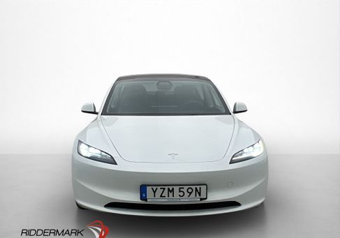 Tesla Model 3, 2024