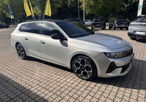Opel Astra, 2024
