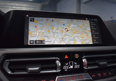 BMW 320, 2021 3
