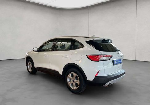 Ford Kuga, 2022