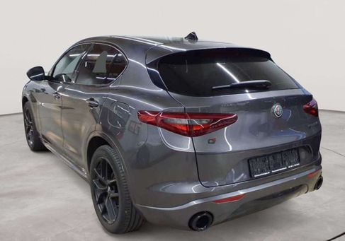 Alfa Romeo Stelvio, 2022