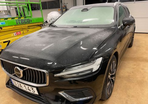 Volvo V60, 2023