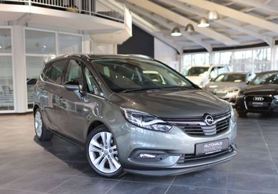 Opel Zafira, 2018