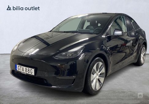 Tesla Model Y, 2021