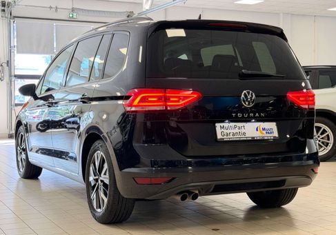 Volkswagen Touran, 2022 2