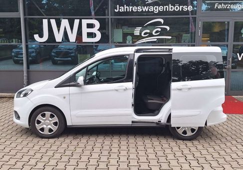 Ford Tourneo Courier, 2022