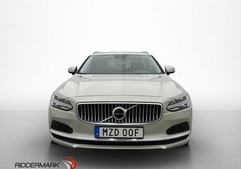 Volvo V90, 2022
