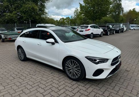 Mercedes-Benz CLA 180, 2024
