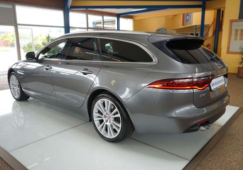 Jaguar XF, 2018