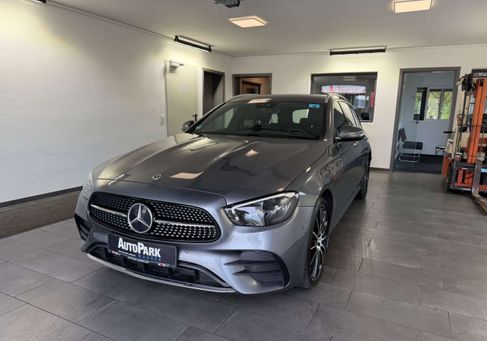 Mercedes-Benz E 300, 2022 2