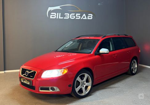 Volvo V70, 2011