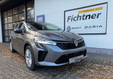 Renault Clio, 2024