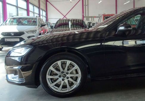 Audi A4, 2022