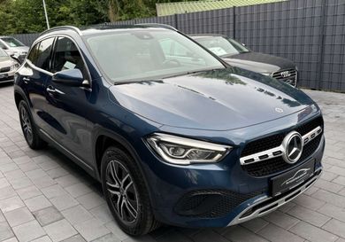 Mercedes-Benz GLA 200, 2021