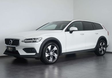 Volvo V60, 2022