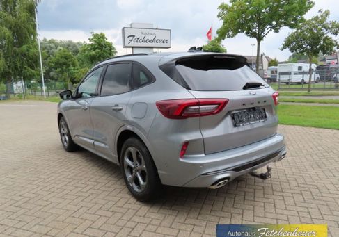 Ford Kuga, 2025
