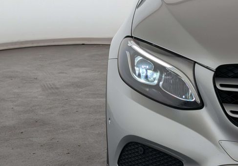 Mercedes-Benz GLC 220, 2018 3