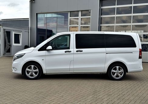 Mercedes-Benz V 220, 2017