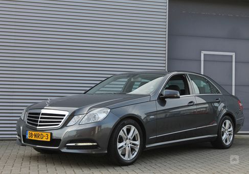 Mercedes-Benz E 350, 2010