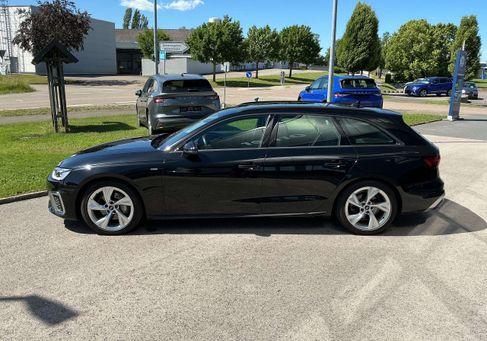Audi A4, 2022