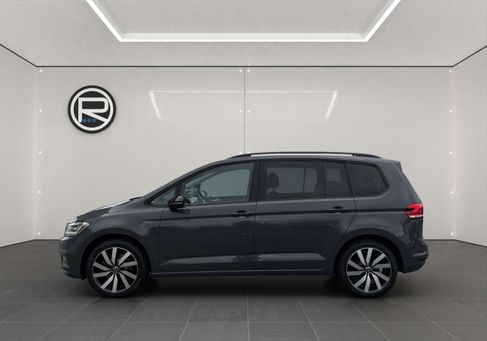 Volkswagen Touran, 2022 3