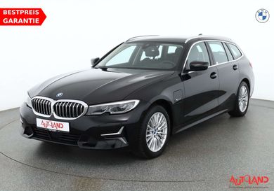 BMW 330, 2021