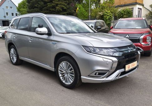 Mitsubishi Outlander, 2019