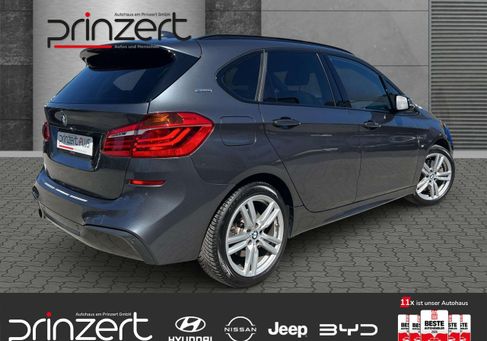 BMW 225, 2019