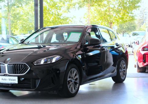 BMW 120, 2024