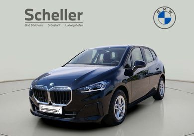 BMW 220, 2023